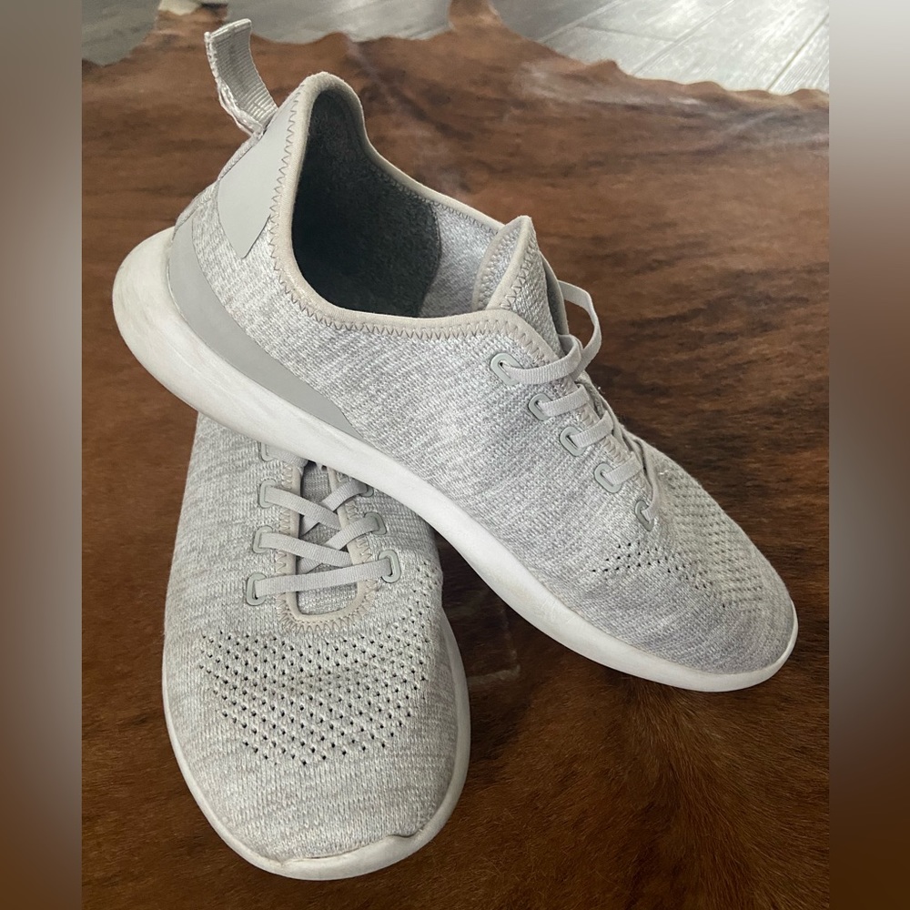 Peter Millar Hyperlight Glide Sneakers